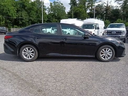 Used 2025 Toyota Camry LE FWD image 2