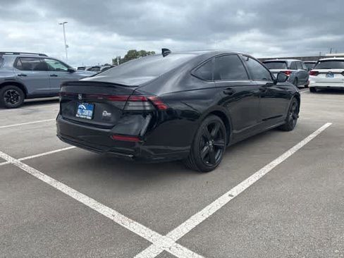 Used 2026 Honda Accord Sport image 5