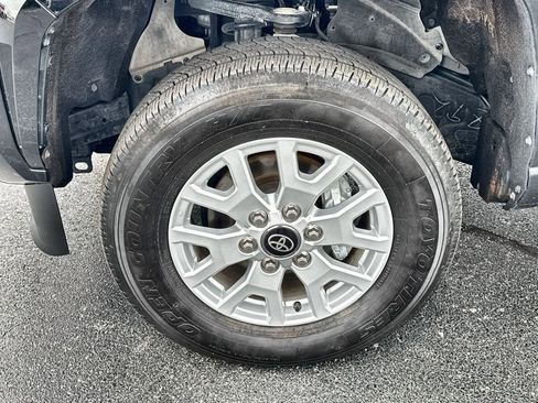 Used 2025 Toyota Tacoma SR RWD image 30