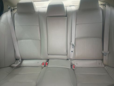Used 2022 Nissan Altima 2.5 Platinum AWD/4WD image 9