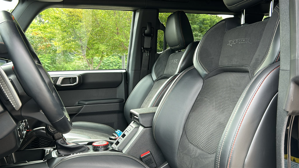 Used 2025 Ford Bronco Raptor w/ Interior Carbon Fiber Pack AWD/4WD image 12