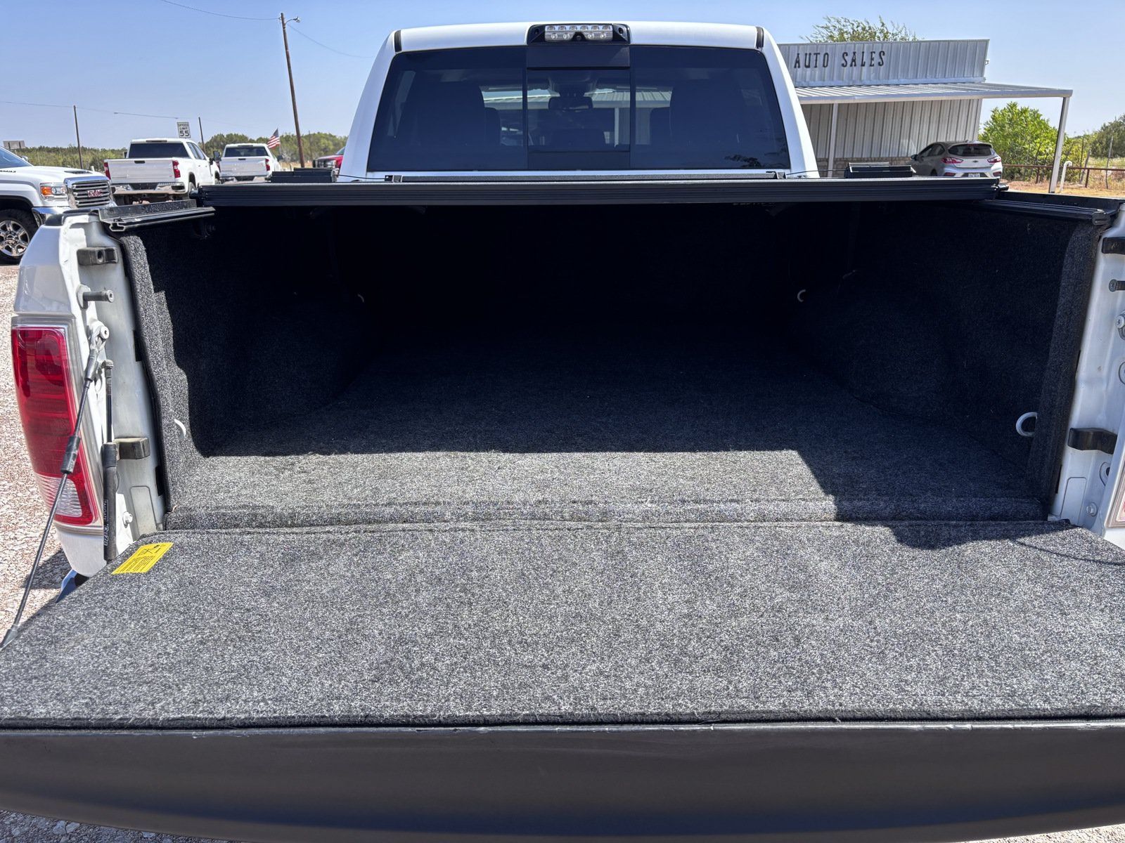 Used 2017 RAM 2500 Laramie w/ Convenience Group AWD/4WD image 5