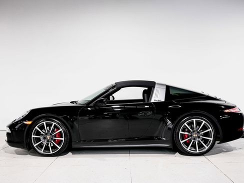 Used 2014 Porsche 911 Targa 4S AWD/4WD image 7