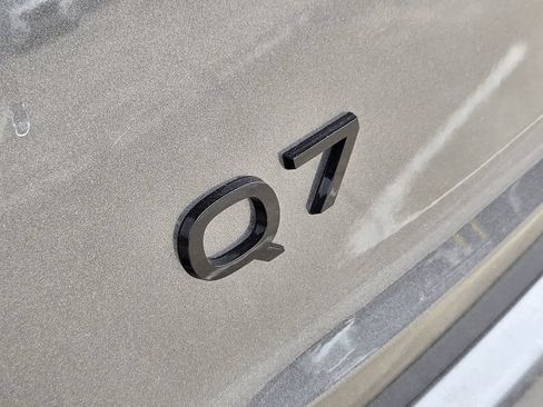Used 2026 Audi Q7 3.0T Premium Plus AWD/4WD image 15