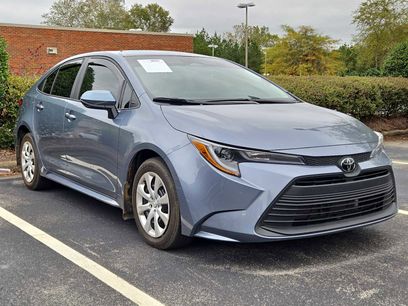 Used 2025 Toyota Corolla LE