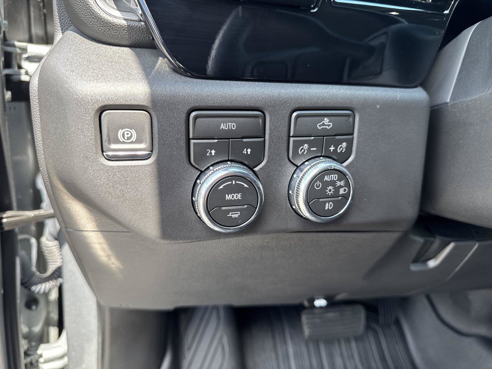 Used 2026 GMC Sierra 1500 Elevation AWD/4WD image 19