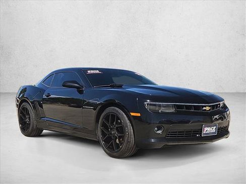 Used 2015 Chevrolet Camaro LT w/ RS Package RWD image 3