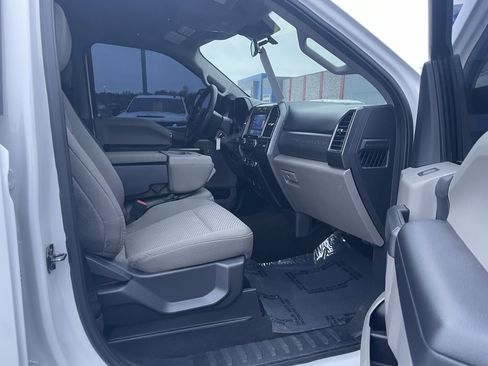 Used 2022 Ford F250 XLT w/ FX4 Off-Road Package image 27