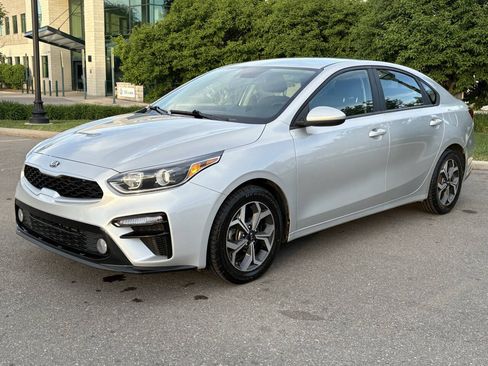 Used 2021 Kia Forte LXS FWD image 21