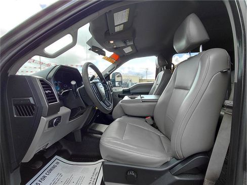 Used 2018 Ford F350 XL w/ Power Equipment Group image 8