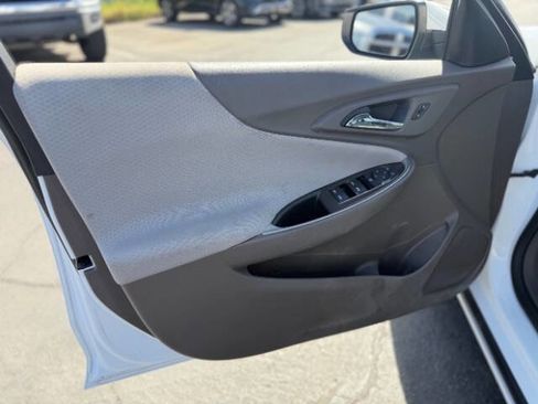 Used 2020 Chevrolet Malibu LT FWD image 11