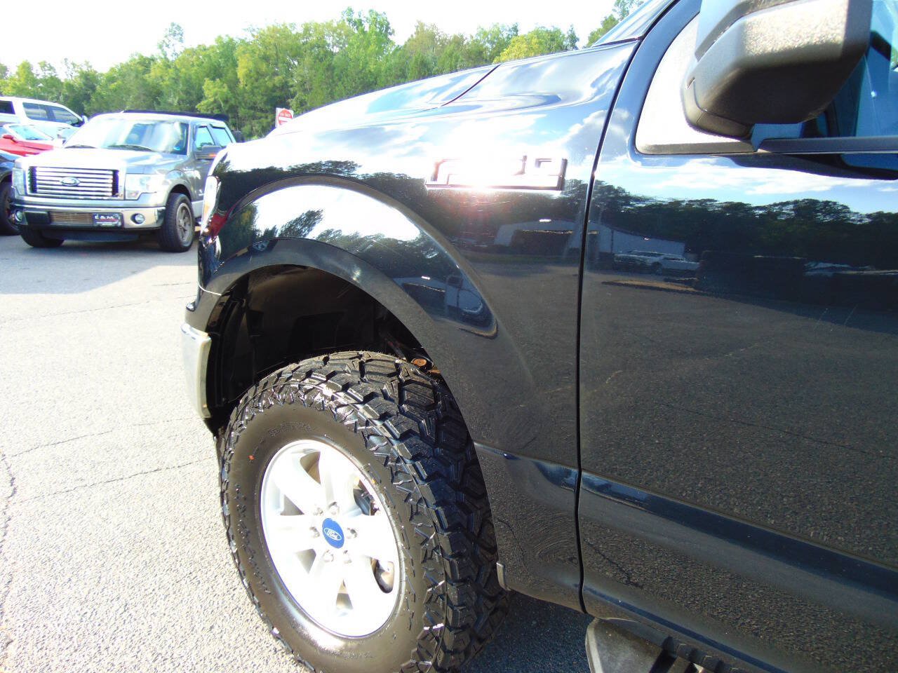 Used 2018 Ford F150 XL w/ Equipment Group 101A Mid AWD/4WD image 22