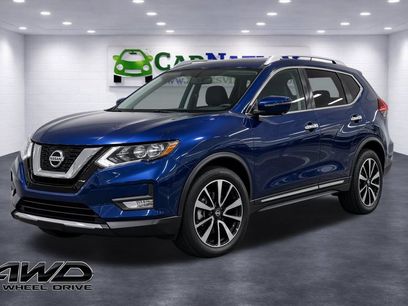 Used 2018 Nissan Rogue SL w/ Premium Package