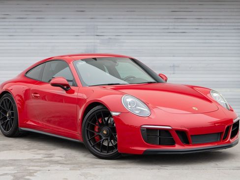 Certified 2019 Porsche 911 Carrera 4 GTS image 10