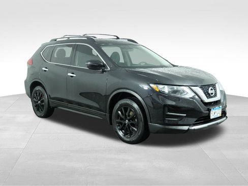 Used 2017 Nissan Rogue SV w/ Midnight Edition Package AWD/4WD image 2