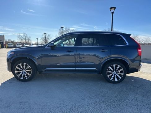 Certified 2025 Volvo XC90 B6 Plus image 5