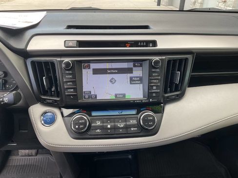 Used 2017 Toyota RAV4 Limited image 20