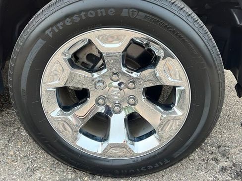 Used 2022 RAM 1500 Big Horn AWD/4WD image 10