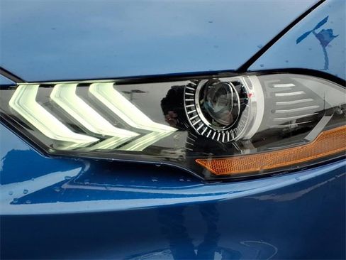 Used 2022 Ford Mustang GT Premium w/ GT Performance Package image 13