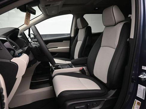 New 2026 Honda Odyssey Elite image 18