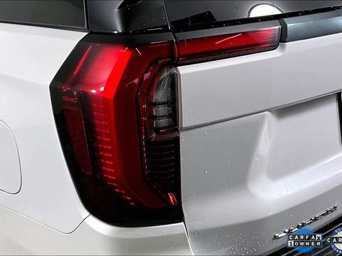 Certified 2025 GMC Yukon XL Denali Ultimate image 22
