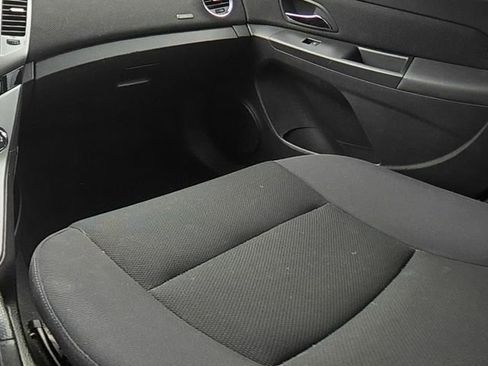 Used 2013 Chevrolet Cruze LT FWD image 22