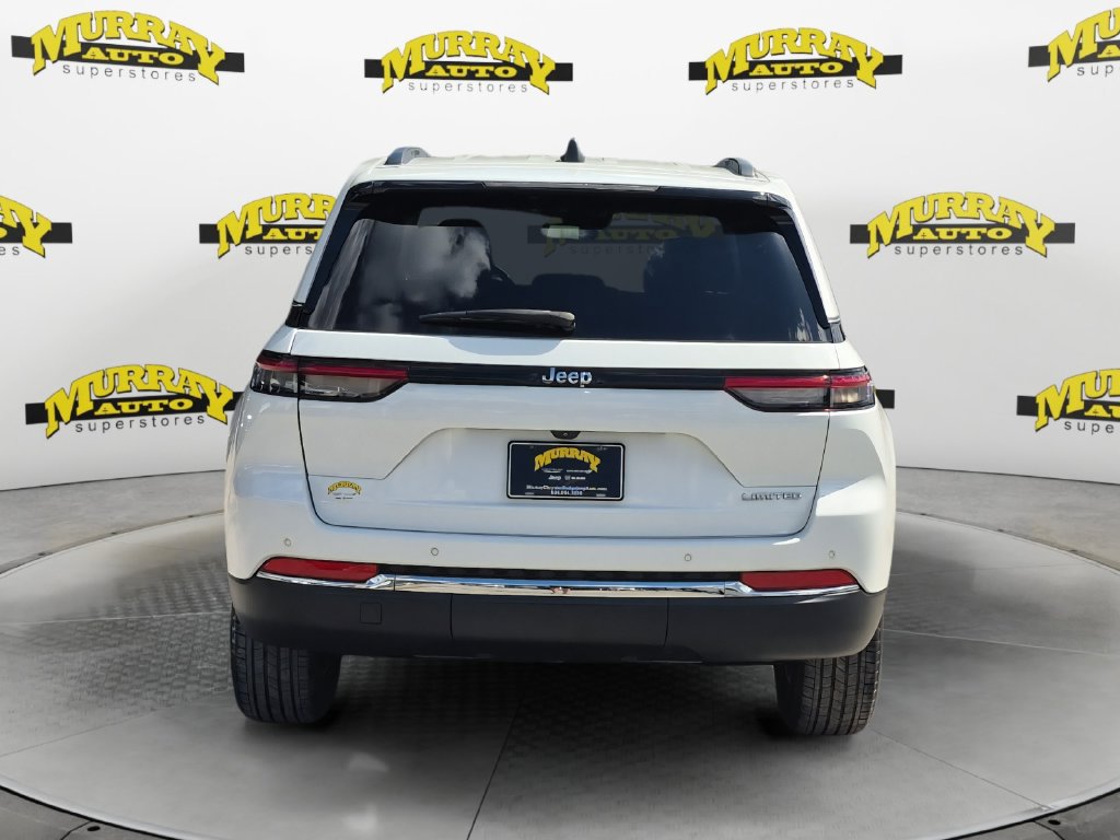 Used 2022 Jeep Grand Cherokee Limited RWD image 4