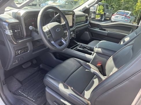 Used 2026 Ford F350 Lariat w/ Chrome Package AWD/4WD image 15