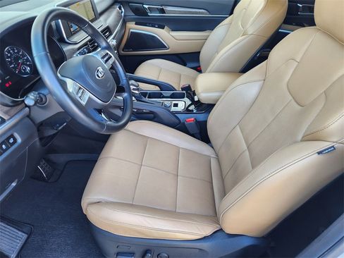 Used 2020 Kia Telluride SX w/ Towing Package image 13