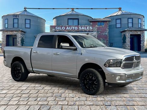 Used 2017 RAM 1500 Big Horn AWD/4WD image 7