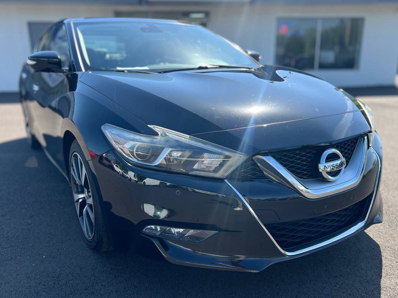 Used 2016 Nissan Maxima Platinum FWD image 5