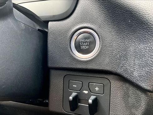 Used 2023 Toyota Tundra SR5 RWD image 32