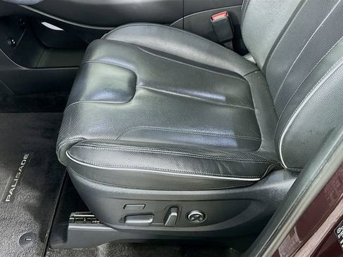 Used 2023 Hyundai Palisade Limited AWD/4WD image 28