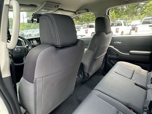 New 2025 Nissan Frontier SV w/ SV Convenience Package RWD image 29