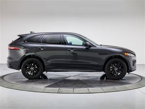 New 2025 Jaguar F-PACE R-Dynamic S AWD/4WD image 6