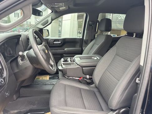 Used 2022 Chevrolet Silverado 1500 Custom image 20