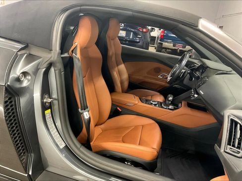 Used 2023 Audi R8 V10 performance image 10