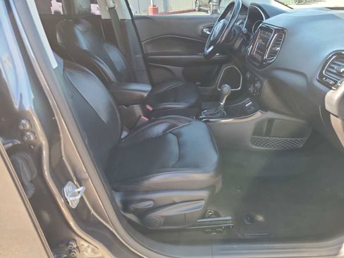 Used 2019 Jeep Compass Limited FWD image 22