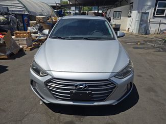 Used 2017 Hyundai Elantra Limited w/ Limited Tech Package 04 FWD video 2