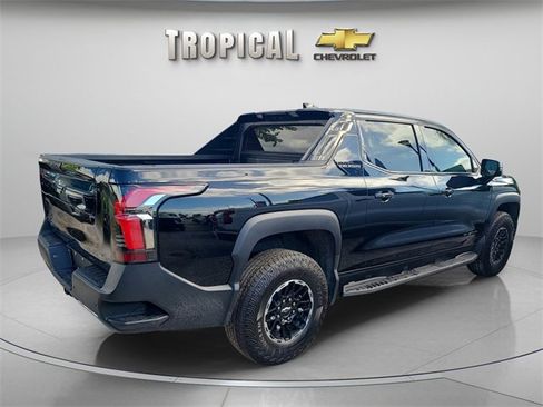 New 2026 Chevrolet Silverado EV Trail Boss w/ Premium Package image 4