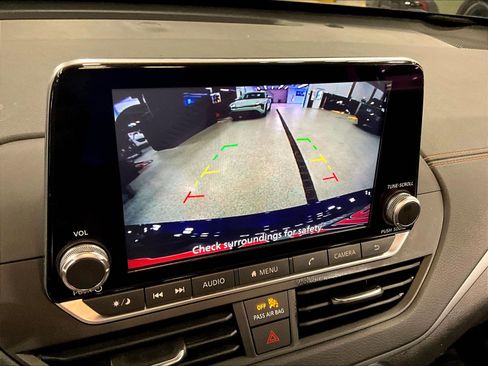 Used 2019 Nissan Altima 2.5 SR FWD image 37