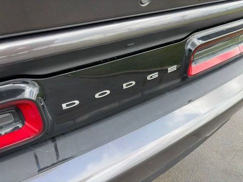 Used 2021 Dodge Challenger SXT w/ Driver Convenience Group AWD/4WD image 41