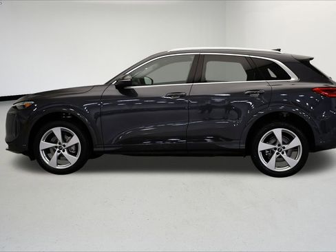 New 2025 Audi Q5 Premium Plus image 2