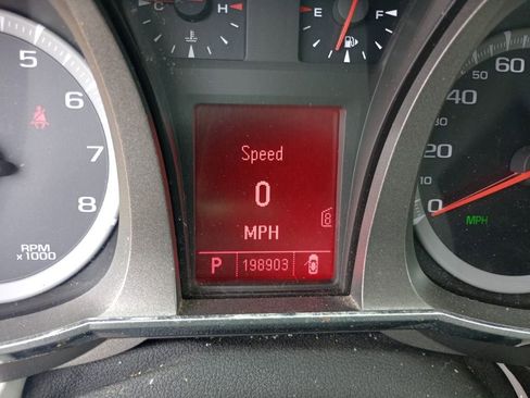 Used 2011 GMC Terrain SLT image 18