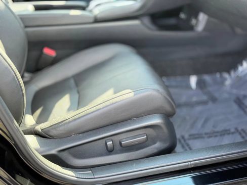Used 2016 Honda Civic Touring image 17