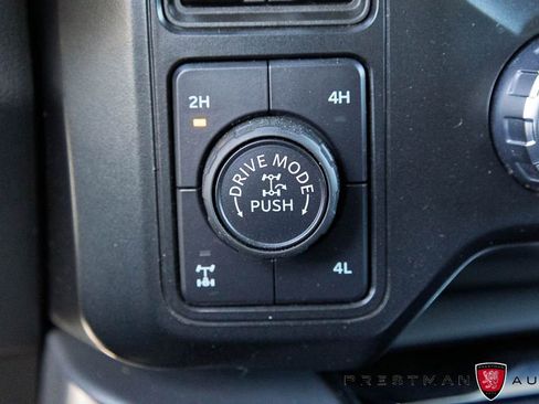 Used 2024 Ford F250 Lariat w/ Lariat Ultimate Package AWD/4WD image 16