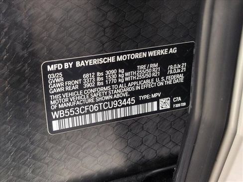 Used 2026 BMW iX xDrive60 image 25