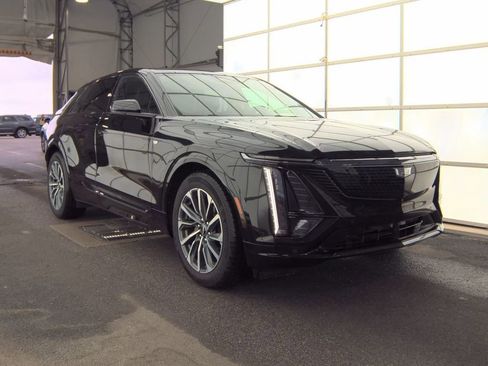 Used 2024 Cadillac Lyriq Sport AWD/4WD image 1