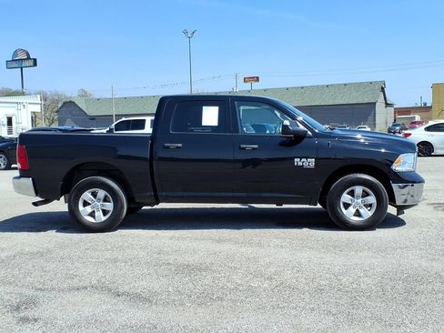 Used 2023 RAM 1500 Classic SLT w/ Trailer & Traction Group AWD/4WD image 8
