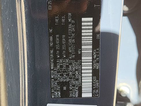 Used 2025 Toyota Grand Highlander AWD image 33